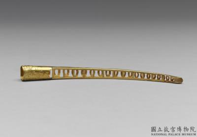 图片[3]-Gold openwork fingernail guard with interlocking circles decoration, Ch’ing dynasty-China Archive